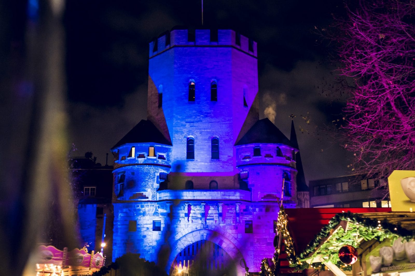 Weihnachtsmarkt Köln Veedelsadvent auf dem Chlodwigplatz
